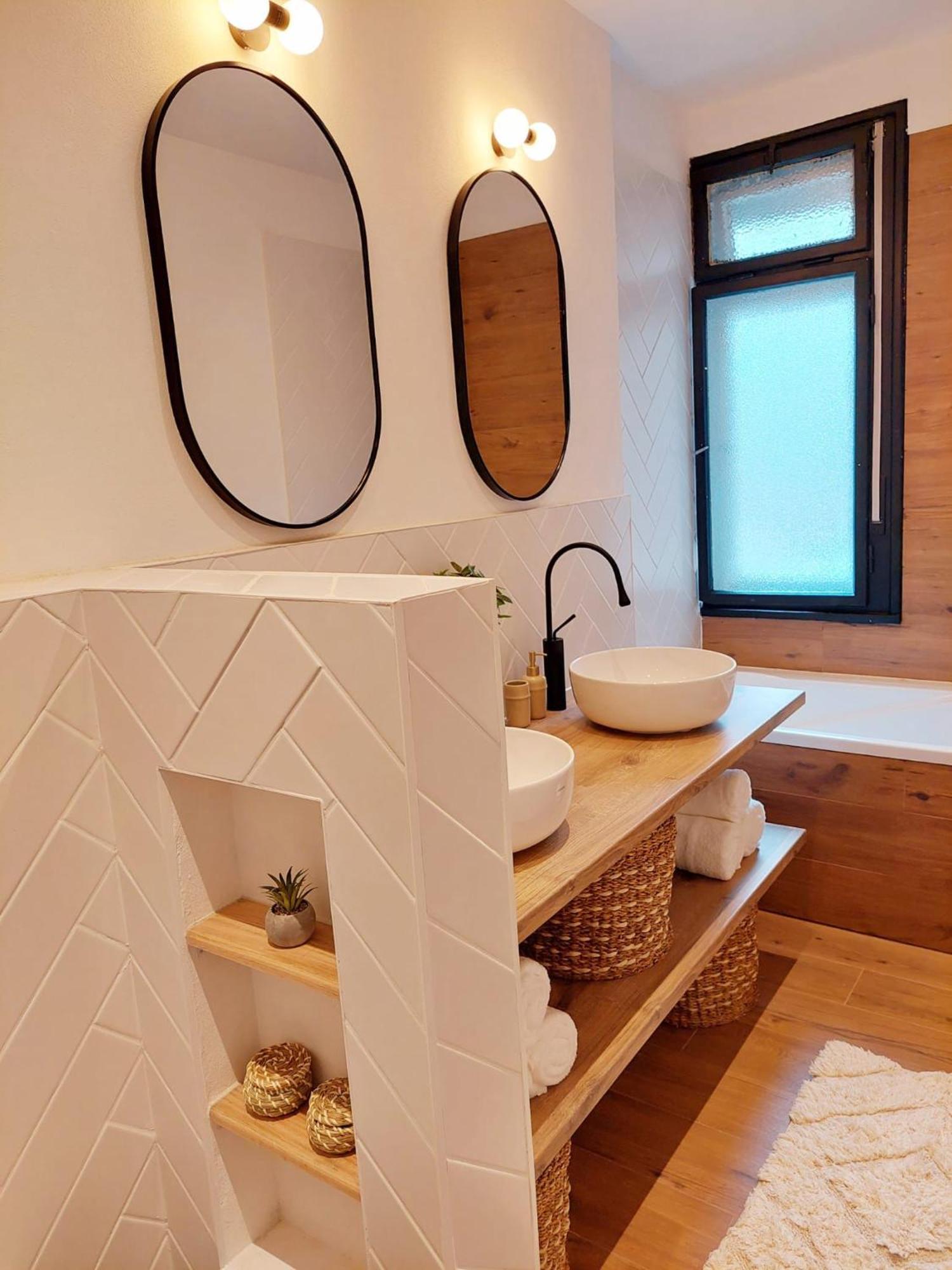 Apartment Style In Style Near Bus Station Nivy Pressburg
